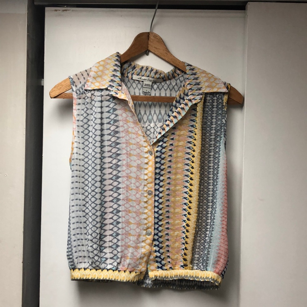 LIGHT BLOUSE!! American Rag! Moving sale!!